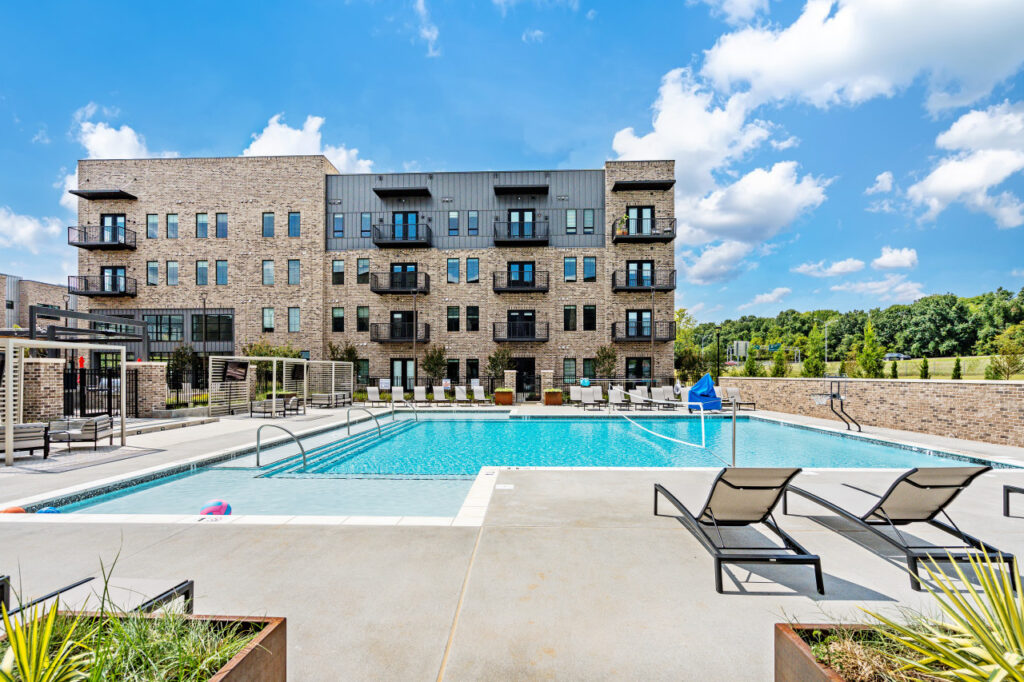 Huntsville, AL vacation rental pool